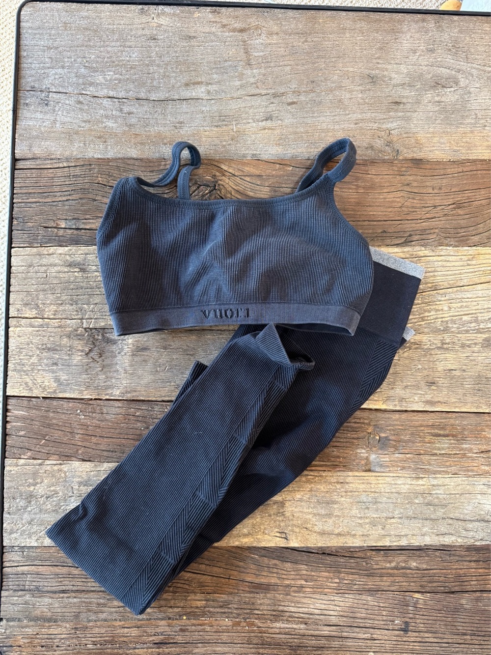Vuori Legging and Bra